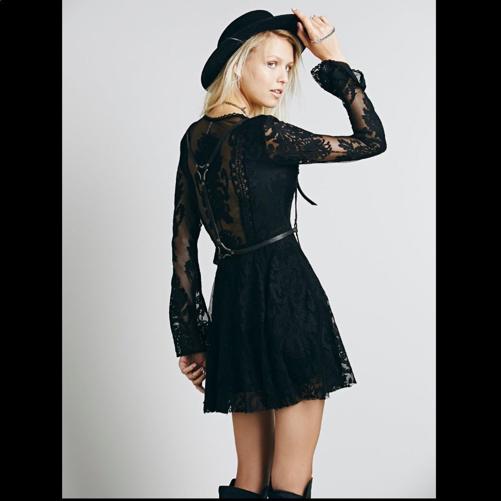 Free People Reign Over Me Dress Black Long Sleeve Deep V Mini 8 Elena Gilbert